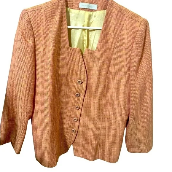 SAINT CLAIR SKIRT SUIT - Picture 7 of 12